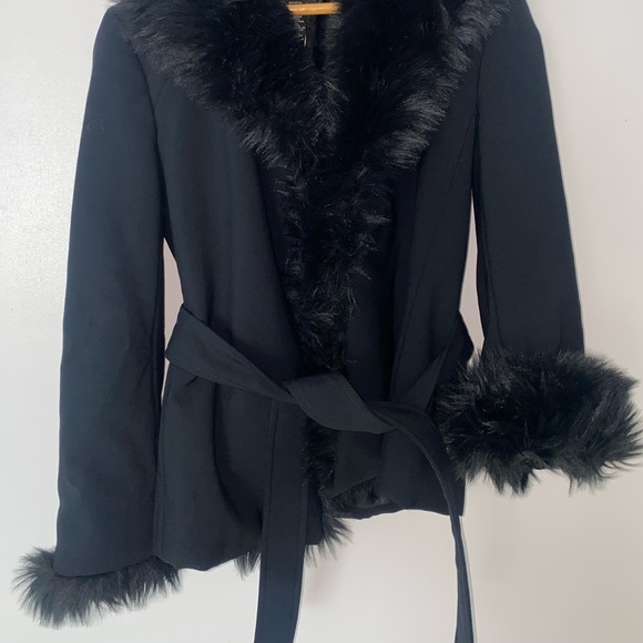 BCBG MaxAzria Black Jacket size 2 - Picture 5 of 7